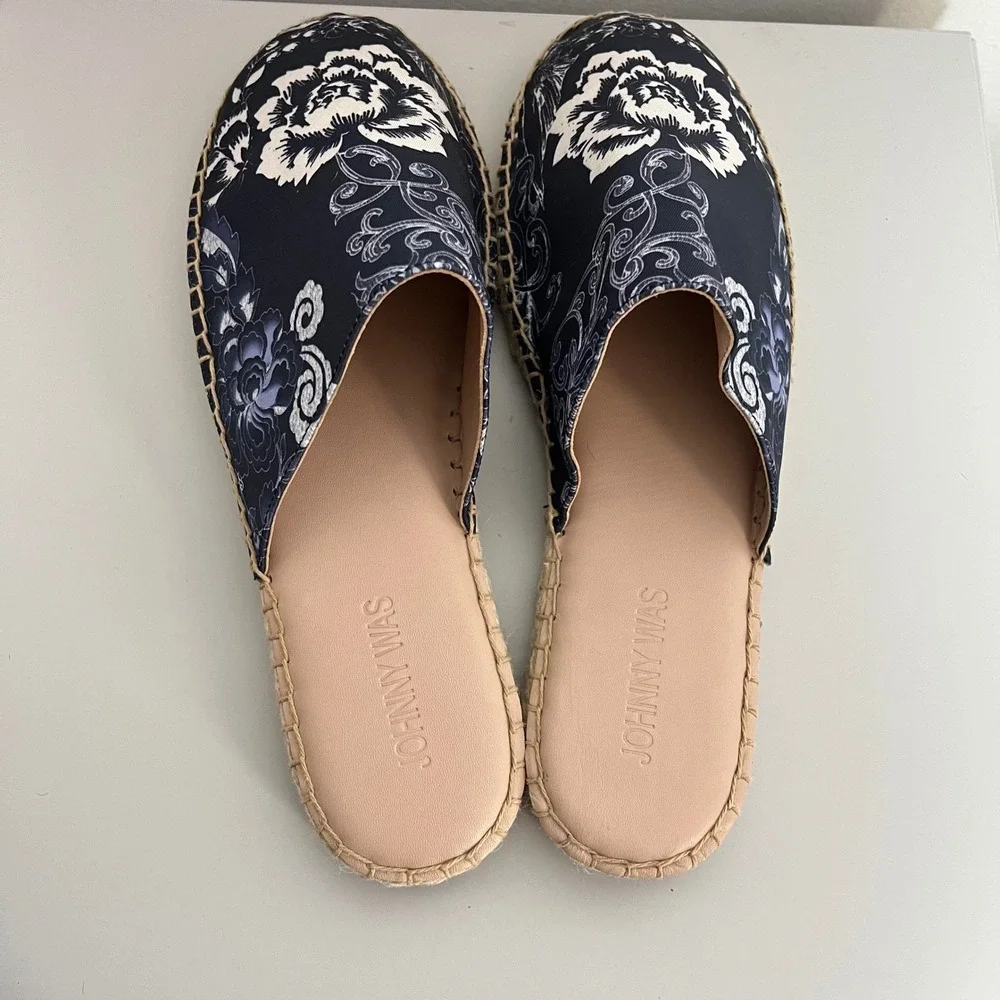 Johnny Was Olivia Mule Espadrille Women 9.5 Navy Blue Floral Scroll Print